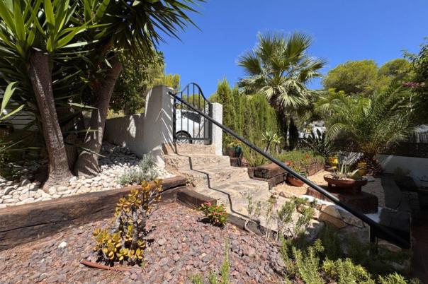 3 bed bungalow in Moraira