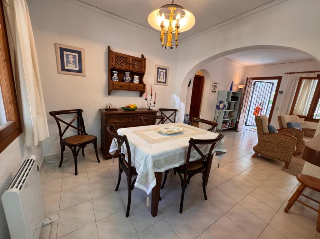 3 bed bungalow in Moraira