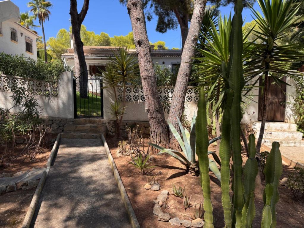 3 bed bungalow in Moraira