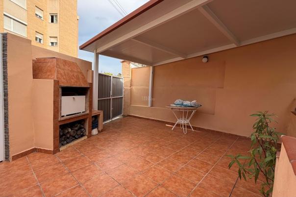 3 bed townhouse in Alicante/Alacant