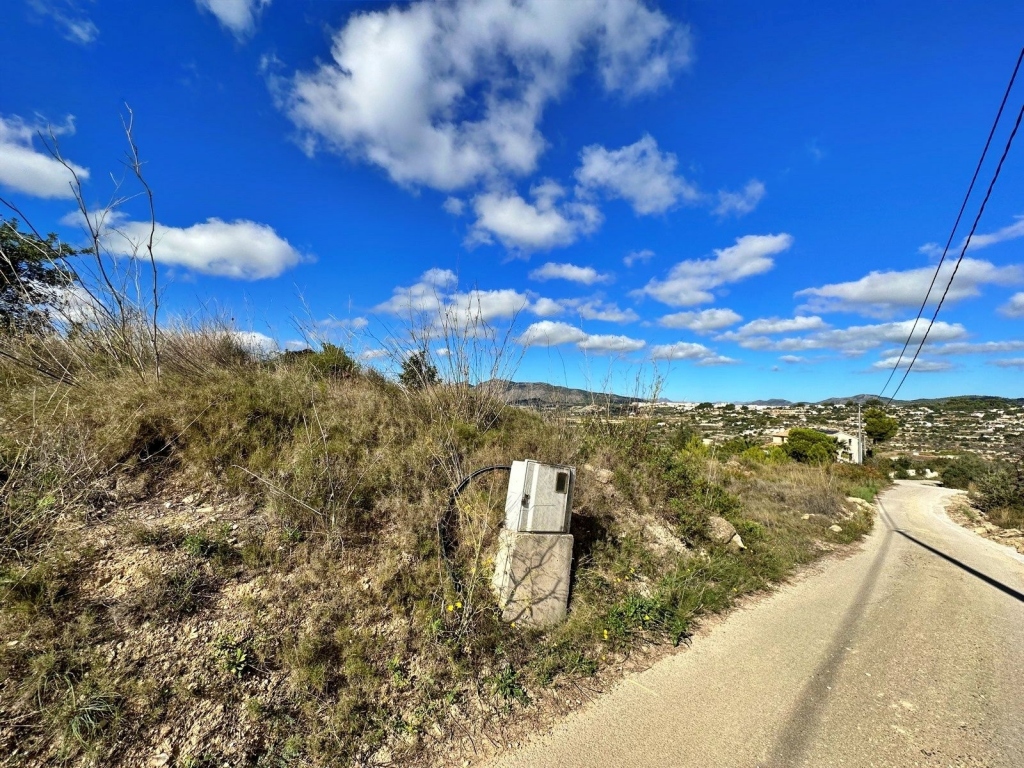 4 bed plot in Benissa