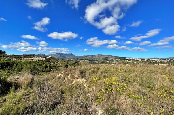 4 bed plot in Benissa