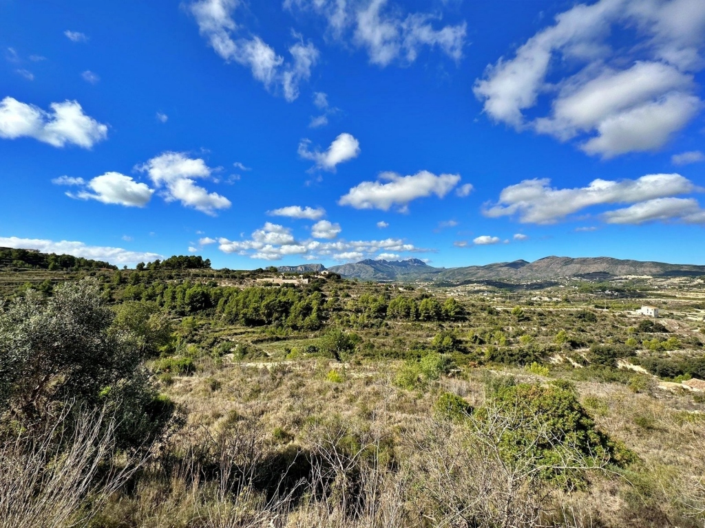 4 bed plot in Benissa