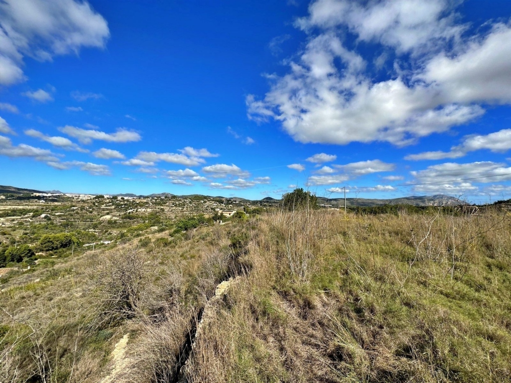 4 bed plot in Benissa