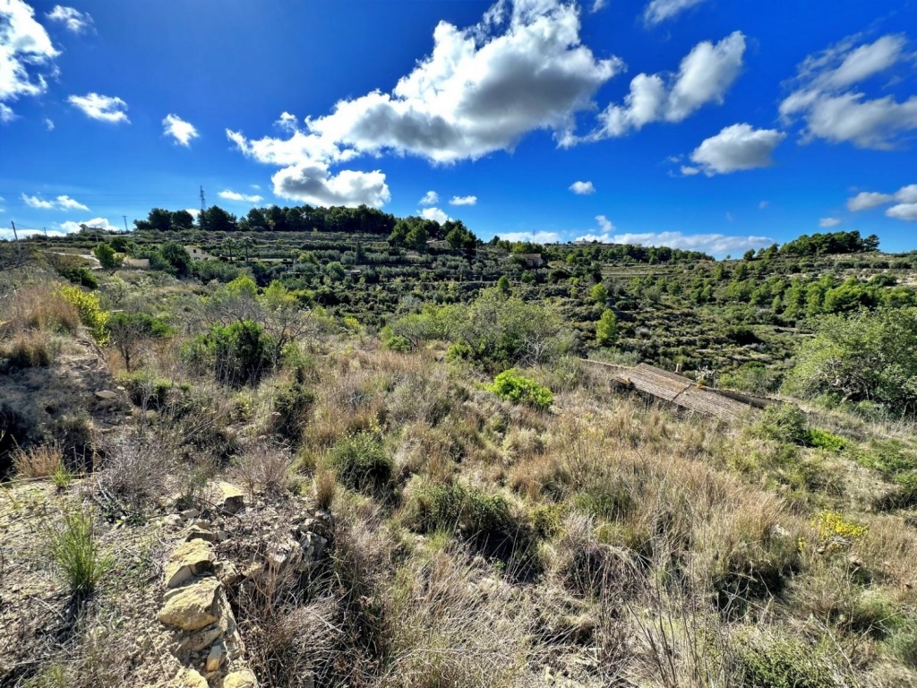 4 bed plot in Benissa