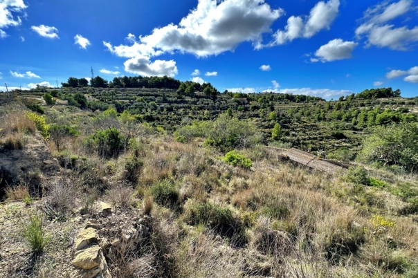 4 bed plot in Benissa