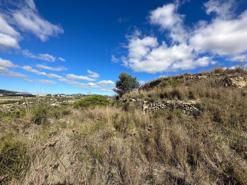 4 bed plot in Benissa