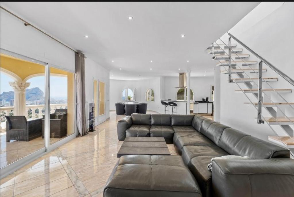 4 bed villa in Calpe