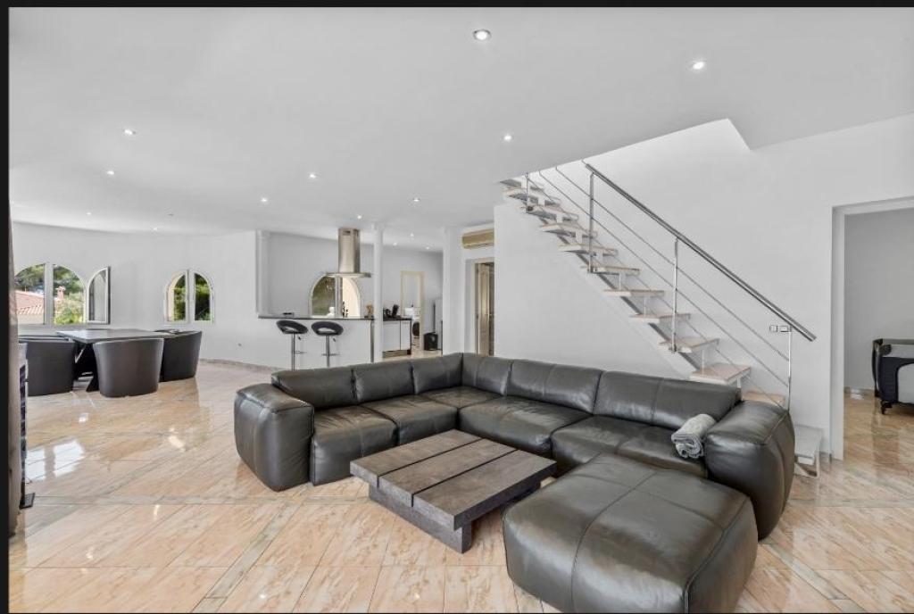 4 bed villa in Calpe