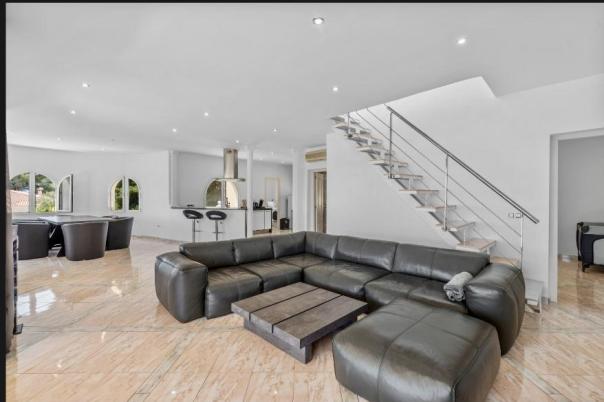 4 bed villa in Calpe