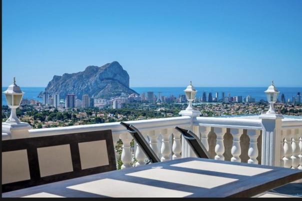 4 bed villa in Calpe