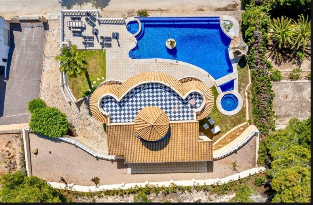 4 bed villa in Calpe