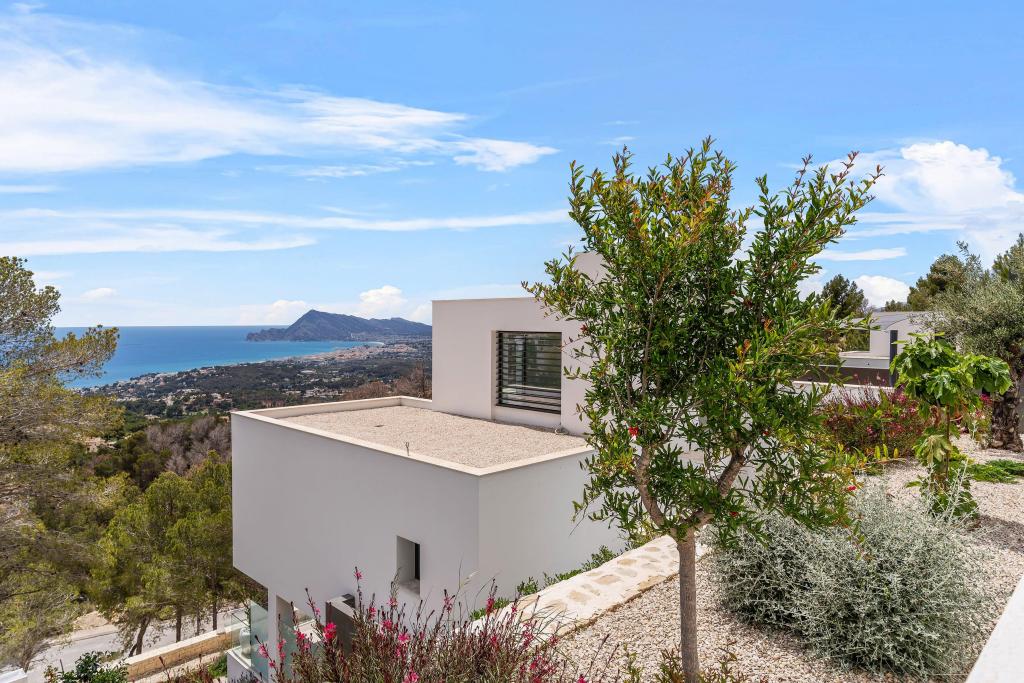 4 bed villa in Altea