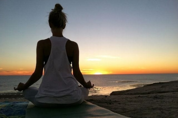 Soul & Sea Javea - Yoga with Kate Moss