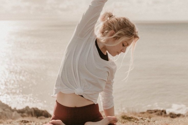Soul & Sea Javea - Yoga with Kate Moss