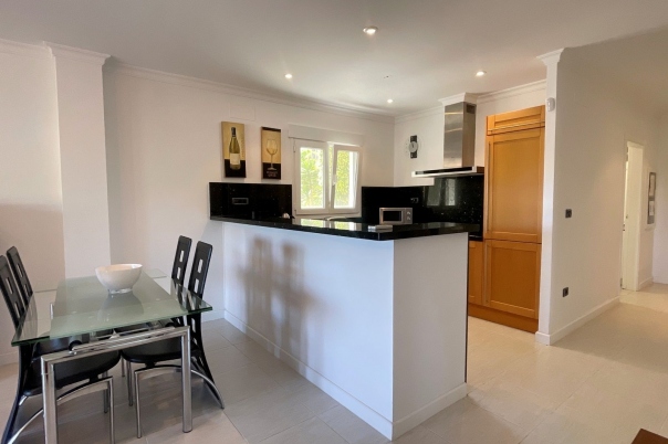 2 bed apartment in Benissa