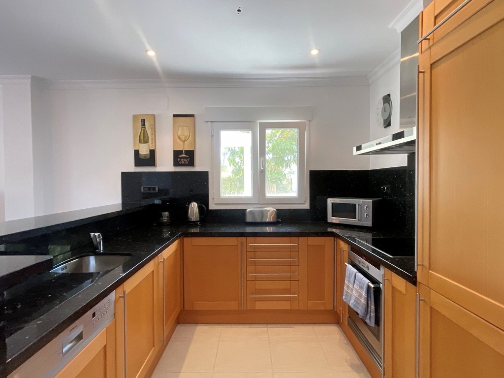 2 bed apartment in Benissa