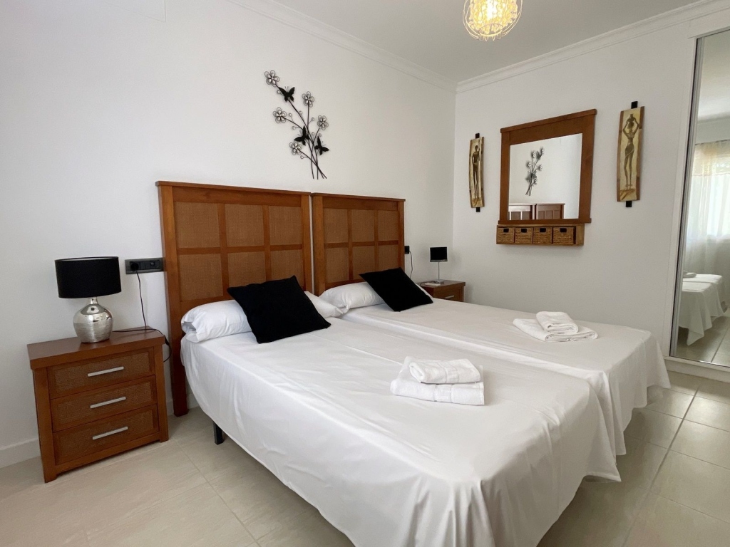 2 bed apartment in Benissa