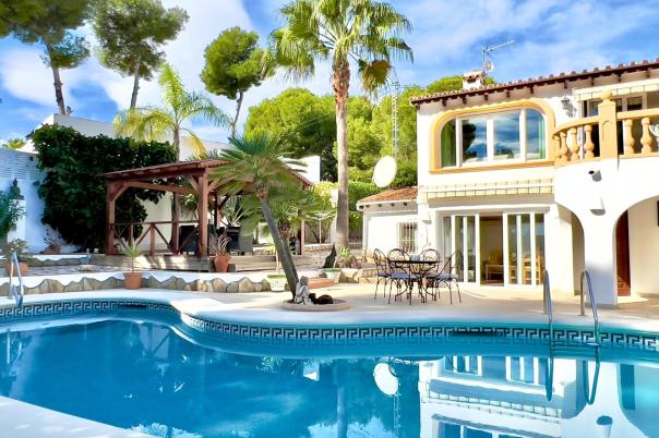 4 bed villa in Moraira