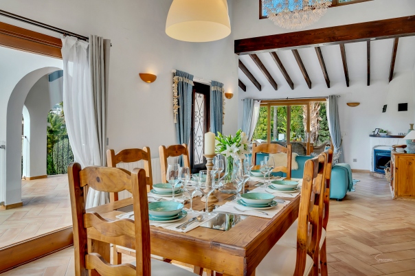 Villa Zamora Moraira - Luxury 3 bed villa For Holiday Rental in Moraira