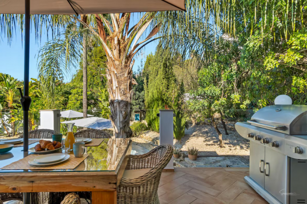 Villa Zamora Moraira - Luxury 3 bed villa For Holiday Rental in Moraira