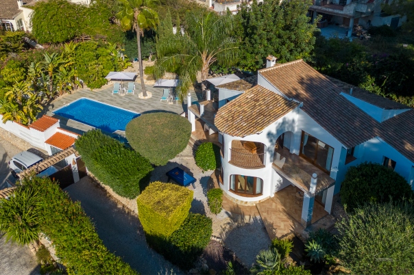 Villa Zamora Moraira - Luxury 3 bed villa For Holiday Rental in Moraira