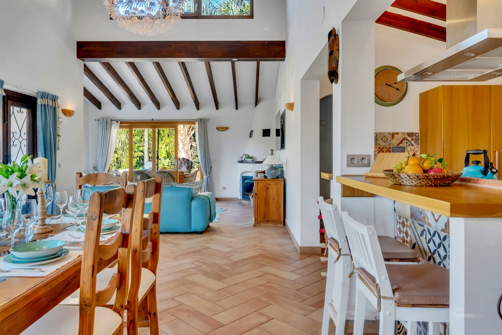 Villa Zamora Moraira - Luxury 3 bed villa For Holiday Rental in Moraira