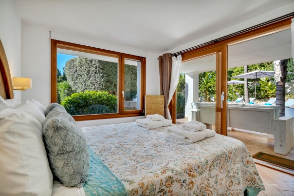 Villa Zamora Moraira - Luxury 3 bed villa For Holiday Rental in Moraira