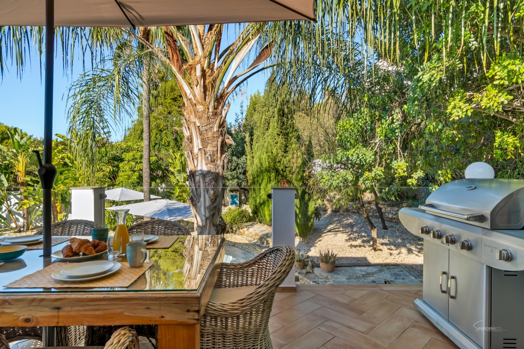 Villa Zamora Moraira - Luxury 3 bed villa For Holiday Rental in Moraira