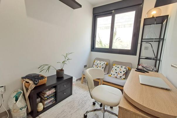 5 bed villa in Polop