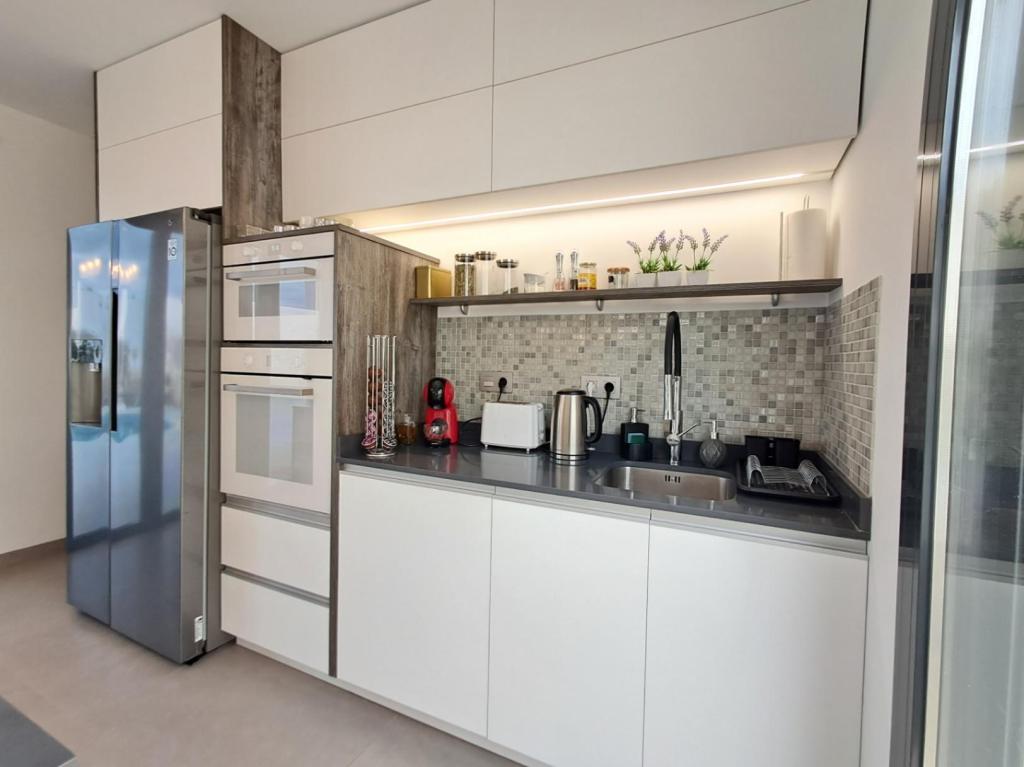 5 bed villa in Polop