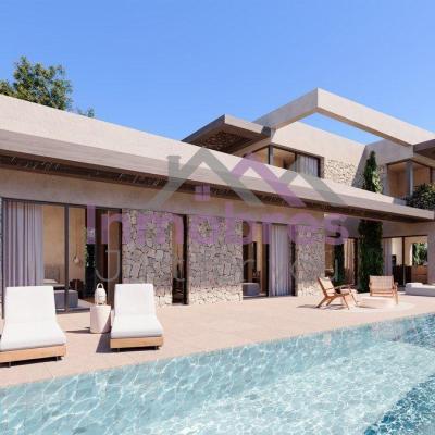 4 bed casa / chalet in Jávea
