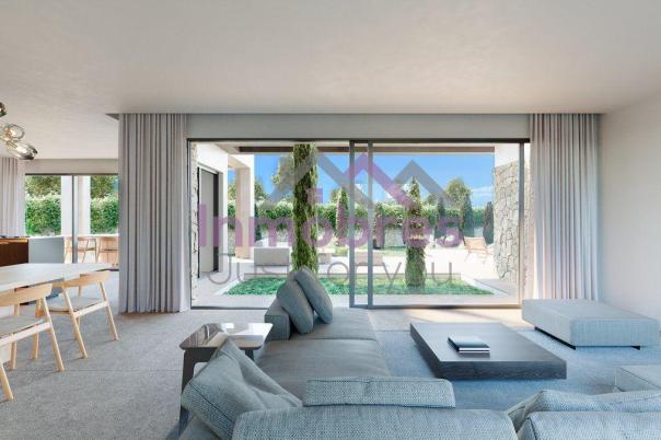 4 bed casa / chalet in Jávea