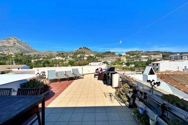 5 bed townhouse in Javea