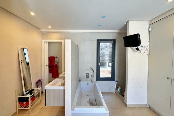 5 bed townhouse in Javea