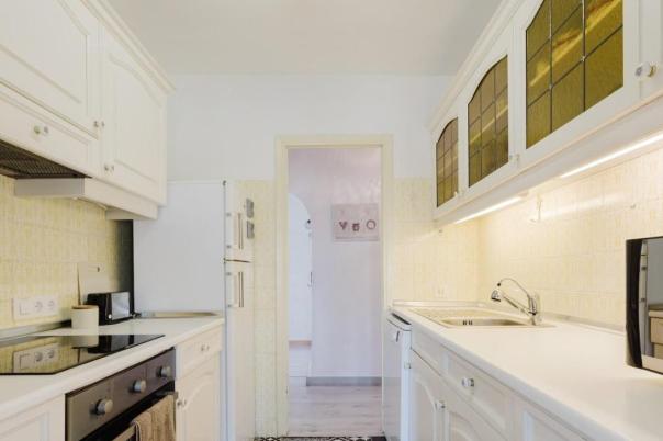 5 bed villas in Calpe / Calp