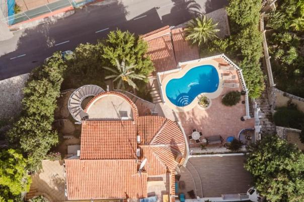 5 bed villas in Calpe / Calp