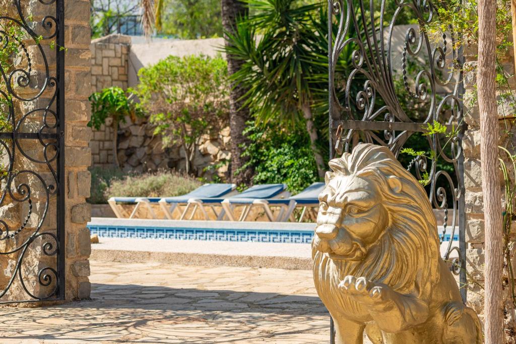 7 bed villa in Altea