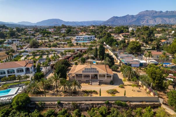 7 bed villa in Altea