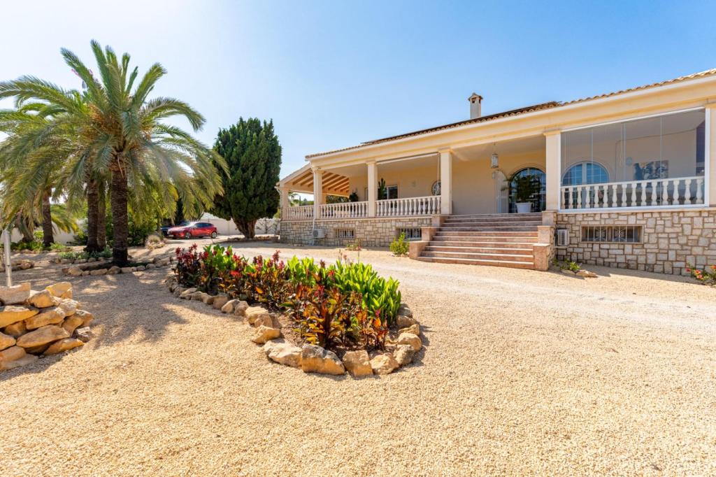 7 bed villa in Altea