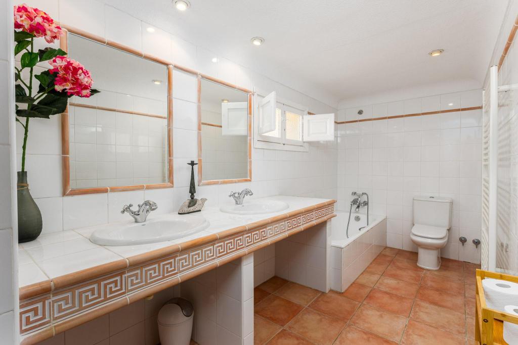 7 bed villa in Altea