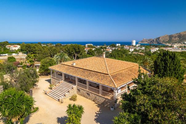 7 bed villa in Altea