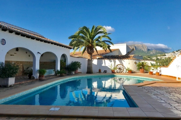 8 bed casa / chalet in Calpe / Calp