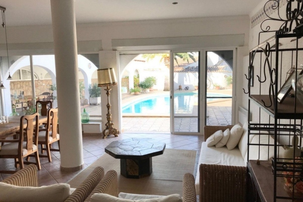 8 bed casa / chalet in Calpe / Calp