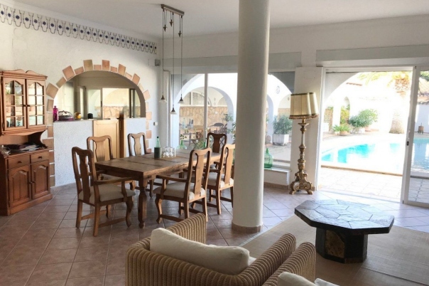 8 bed casa / chalet in Calpe / Calp
