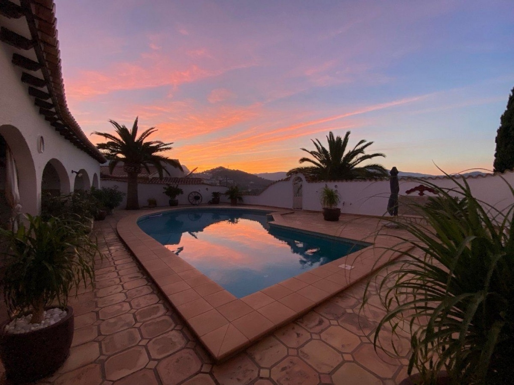 8 bed casa / chalet in Calpe / Calp