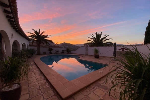8 bed casa / chalet in Calpe / Calp