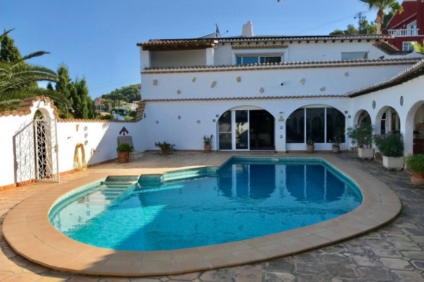 8 bed casa / chalet in Calpe / Calp