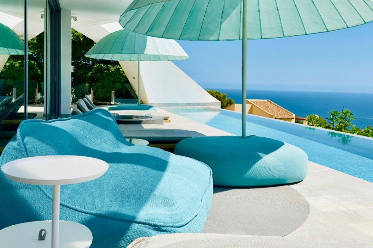 5 bed villa in Altea