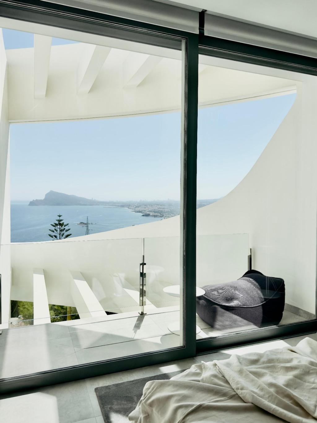5 bed villa in Altea